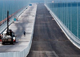 Збитки України від Керченського мосту оцінюються у півмільярда гривень на рік