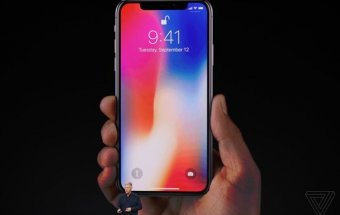 Apple отгрузила рекордно низкую партию iPhone X