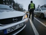 Ультиматум власників &laquo;євроблях&raquo;: або легалізація єврономерів, або чиновники пересядуть на українські авто