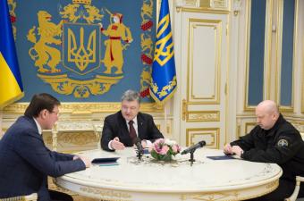 Луценко заявив про плани до Дня незалежності конфіскувати кошти, вкрадені Курченком та Клименком