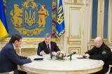 Луценко заявив про плани до Дня незалежності конфіскувати кошти, вкрадені Курченком та Клименком