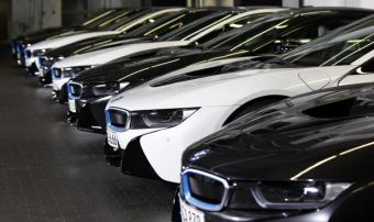 Импорт авто в Украину вырос почти на 60%