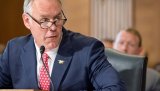 У США перевіряють, скільки голова МВС налітав на чартерах