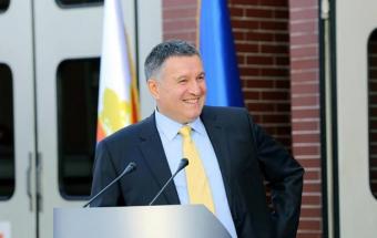 Аваков призвал легализовать игорный бизнес
