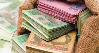 Уряд залишив держвиконавців без &laquo;мільйонних премій&raquo;