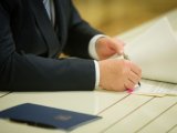 Президент подписал закон о "едином окне" на таможне