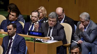 Поездка 28 сопровождающих Петра Порошенко на Генассамблею ООН обошлась бюджету в 3,5 млн грн (документ)