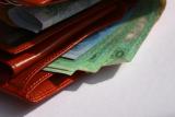 Середня зарплата в Україні в грудні 2014 р. склала 4 тис. грн.