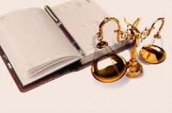 Azarov proposes give more powers to notaries in real estate registration