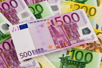 НБУ рекомендував бізнесу перейти на розрахунки в євро